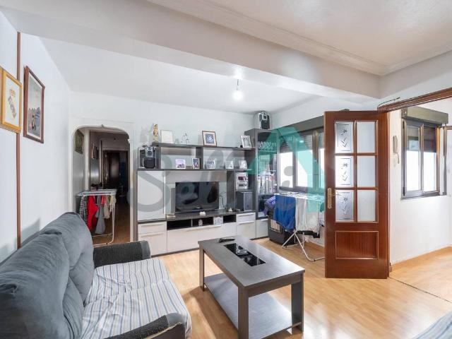 Piso en Venta en Fozaneldi Tenderina