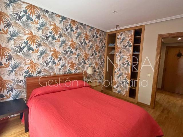 Piso en Venta en Fozaneldi Tenderina