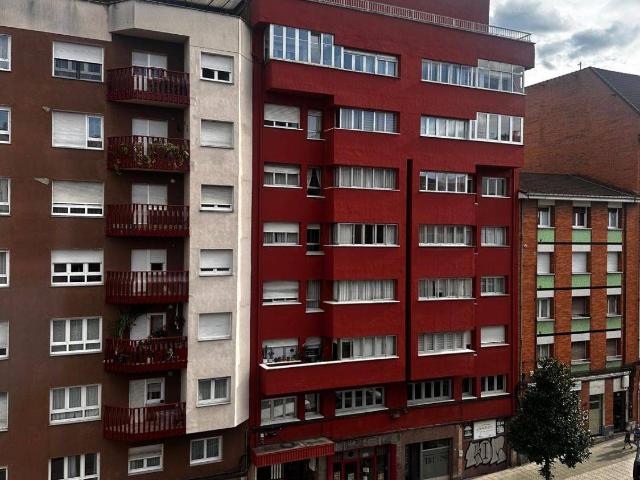 Piso en Venta en Fozaneldi Tenderina