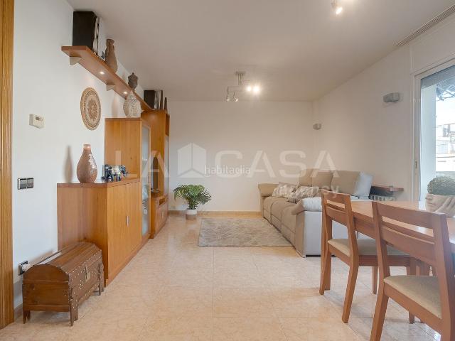 Piso en venta en Franqueses del Vallès Les. REFORMADo en finca de poco vecinos. Pisos Franqueses del Vallès.