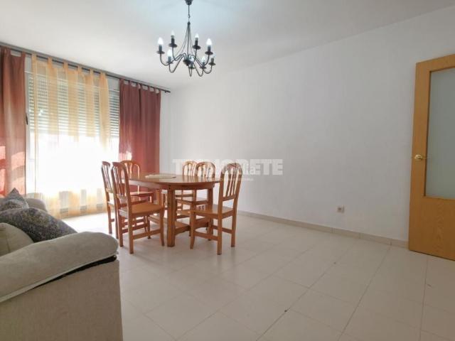 Piso en venta en Guadalajara, Aguas Vivas. Piso en venta en Guadalajara. Pisos.