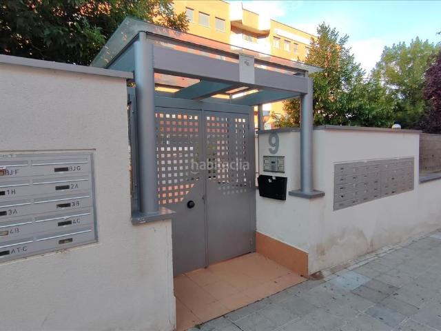 Piso en venta en Guadalajara, Las Cañas. Pisos.