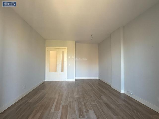 Piso en venta en Guadalajara, Plan Sur Amistad. INMOBILIARIA ARBETETA VENDE PISO DE 3 DORMITORIOS EN ZONA CALLE TOLEDO, GUADALAJARA. Pisos.