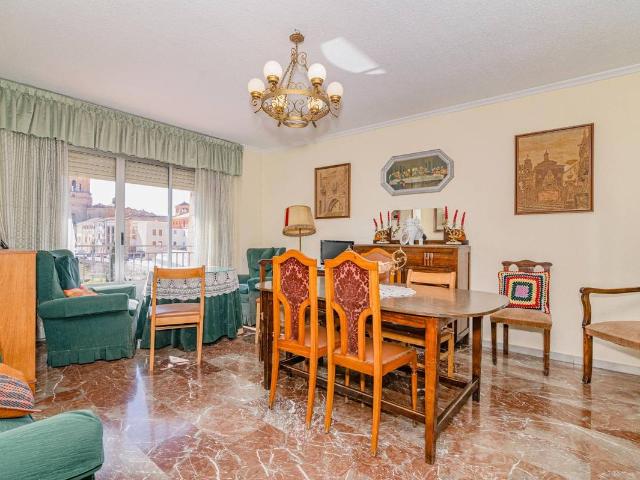 Piso en Venta en Guadix