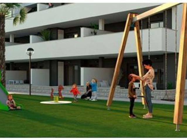 Piso en Venta en Guardamar del Segura, Alicante
