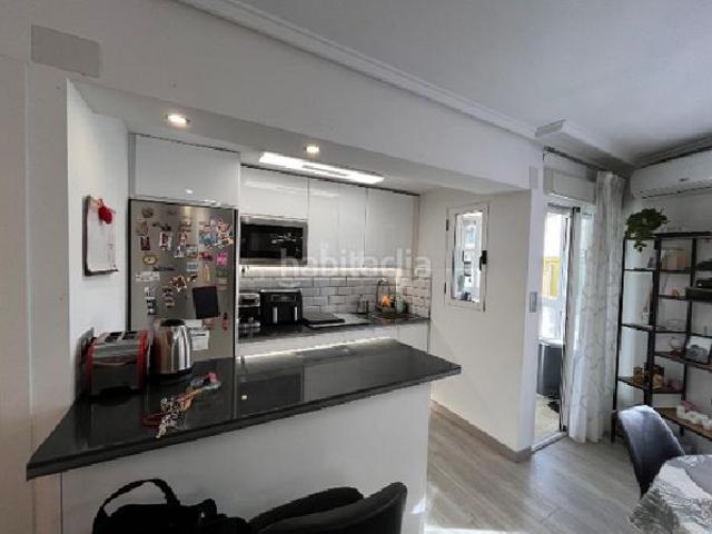 Piso en venta en Guardamar del Segura, Guardamar Playa. !CDATAPiso Reformado 2 habitaciones a 7 min de la Playa en Guardamar. Pisos Guardamar del.