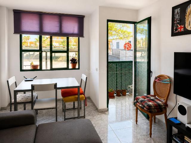 Piso en venta en Guía de Isora, Playa de San Juan. *A POCOS METROS DEL MAR. EN EL CORAZÓN DE PLAYA SAN JUAN. Y CON VISTAS AL OCÉANO.*. Pisos Guía de.