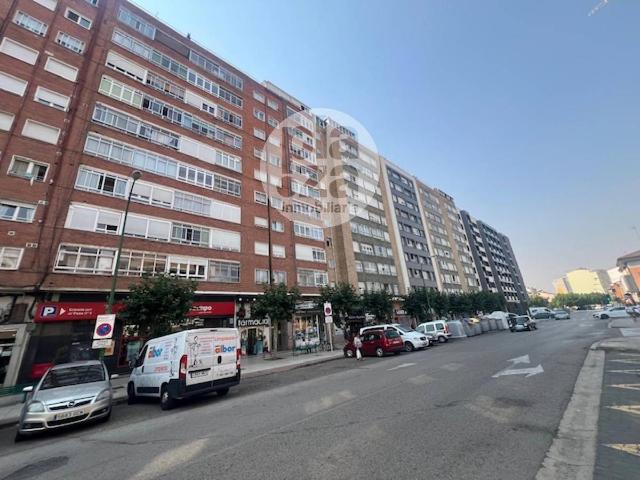 Piso en Venta en Gamonal San Bruno G9