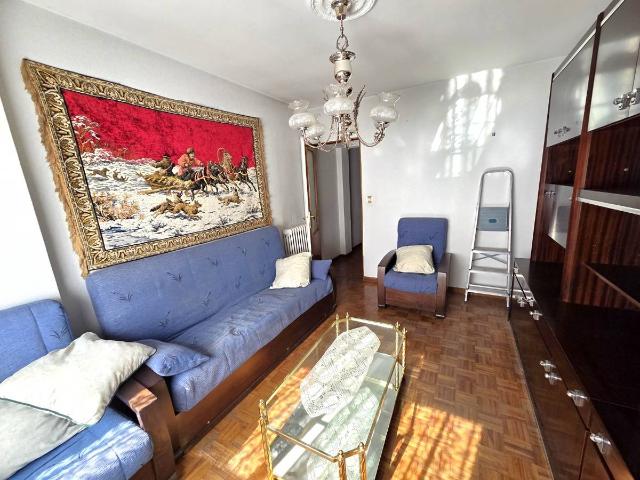Piso en Venta en Gamonal San Bruno G9