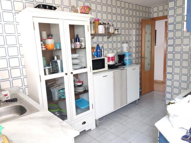 Piso en venta en Gandia, Benipeixcar El Raval. Con 4 habitaciones, dos balcones, salón con aire acondicionado. Pisos.