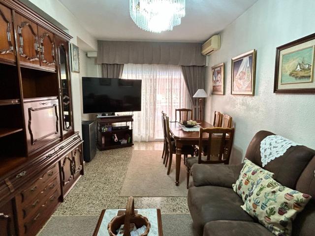 Piso en venta en Gandia, Centro Histórico. Amplio y Luminoso Piso en Gandía. Pisos.
