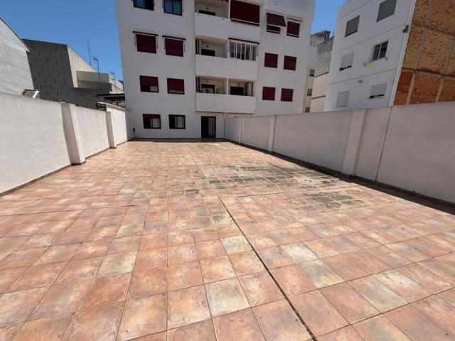 Piso en venta en Gandia, Centro Histórico. AMPLIO PISO CON ESPECTACULAR TERRAZA EN PLENO CENTRO DE GANDÍA. Pisos.