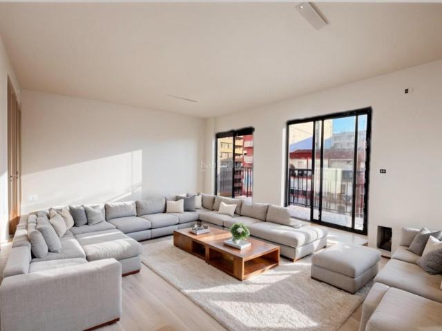 Piso en venta en Gandia, Corea. AMPLIA VIVIENDA EN GANDÍA Vivienda residencial del 2002 en Gandia zona corea con garaje y trastero. Pisos.