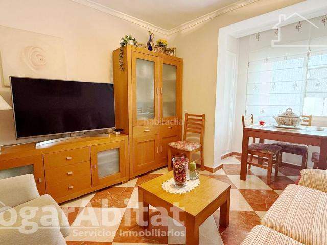 Piso en venta en Gandia, Grau de Gandía Marenys de Rafalcaid. ACOGEDOR, LUMINOSO Y EXTERIOR CON BALCÓN, CERCA DEL PUERTO. Pisos.