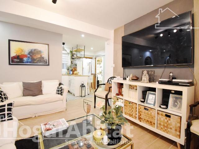 Piso en venta en Gandia, Plaza Elíptica República Argentina. ESPECTACULAR! EXTERIOR Y REFORMADO CON BALCÓN CERCA DE LA AV DE BENIOPA. Pisos.