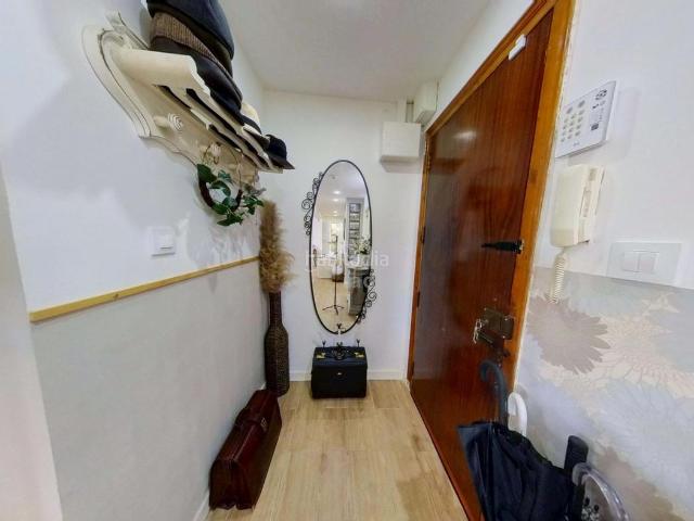 Piso en venta en Gandia, Plaza Elíptica República Argentina. Pisos.