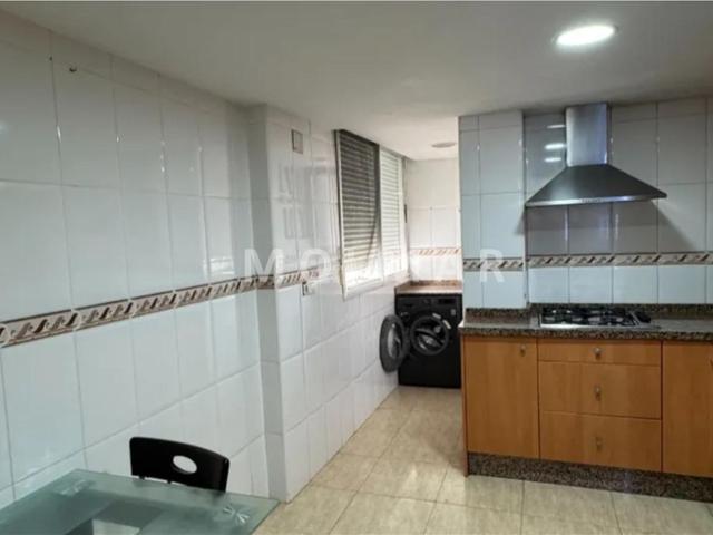 Piso en venta en Gandia, Plaza Elíptica República Argentina. Pisos.