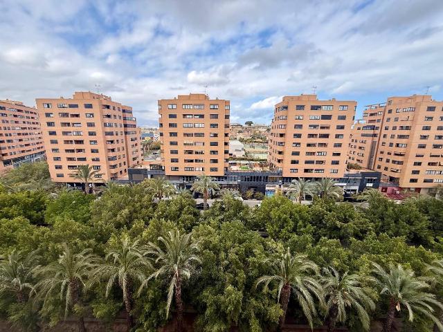 Piso en Venta en Garbinet Parque de las Avenidas
