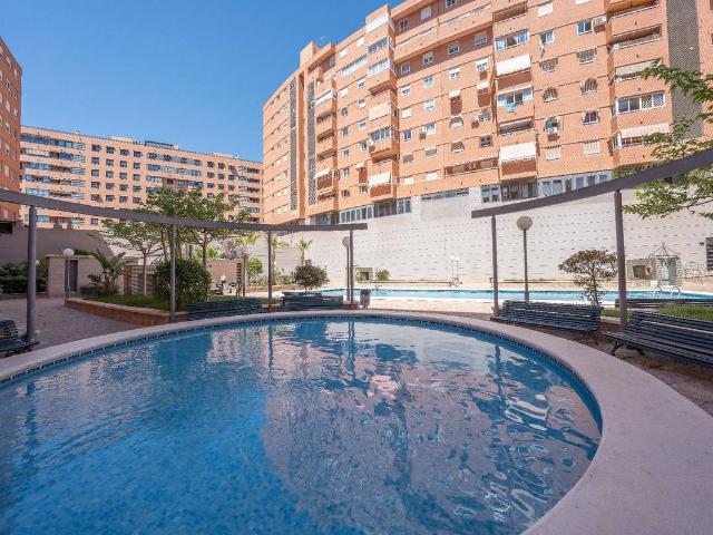 Piso en Venta en Garbinet Parque de las Avenidas