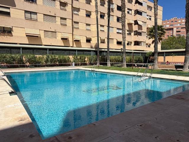 Piso en Venta en Garbinet Parque de las Avenidas