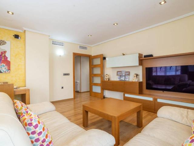 Piso en Venta en Garres y Lages