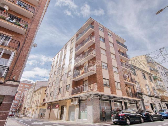 Piso en Venta en Garrido Sur