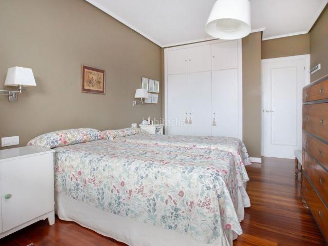 Piso en venta en Getxo, Las Arenas. Vivienda en Nuda Propiedad con Pago Único y Usufructo Vitalicio en Las Arenas. Pisos.