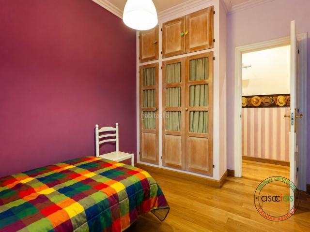 Piso en venta en Gijón, Centro. VENTA AMPLIO Y ELEGANTE PISO EN EL CENTRO DE GIJÓN. Pisos.