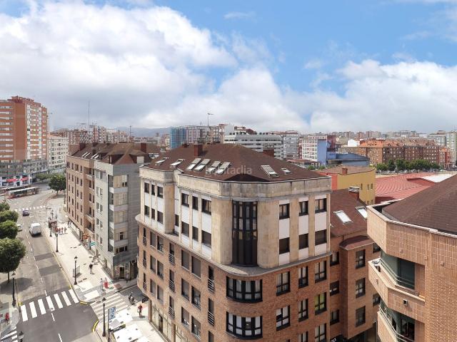 Piso en venta en Gijón, Centro. Luz, vistas y una ubicación inmejorable en el CENTRO de Gijón! Si buscas una vivienda luminosa, con vistas despejadas y en una de. Pisos.