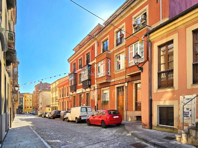 Piso en venta en Gijón, Cimadevilla. Pisos.