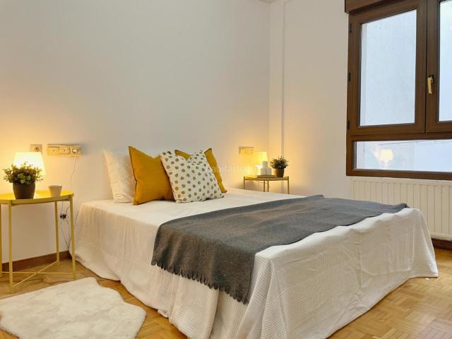 Piso en venta en Gijón, La Arena. VIVIENDA A LA VENTA EN MARQUES DE CASA VALDES. Pisos.