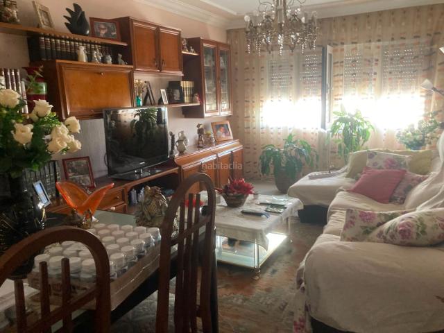Piso en venta en Gijón, La Calzada. AMPLIO PISO EN LA CALZADA. Pisos.