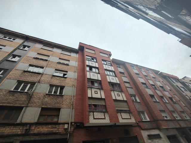Piso en venta en Gijón, La Calzada. Pisos.