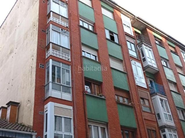 Piso en venta en Gijón, La Calzada. Pisos.