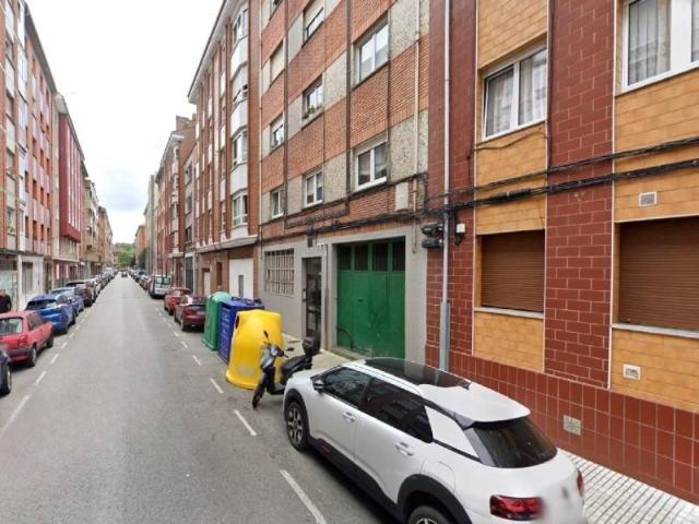 Piso en venta en Gijón, Laviada