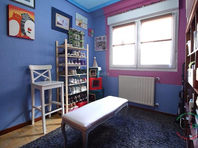Piso en venta en Gijón, Perchera. Oportunidad de Inversión Inmobiliaria Transmisión de Nuda Propiedad con Potencial de Revalorización. Pisos.