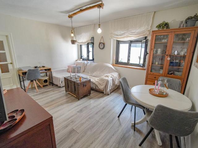 Piso en venta en Gijón, Tremañes. Piso reformado de 3 habitaciones, totalmente exterior y con trastero en Tremañes. Pisos.