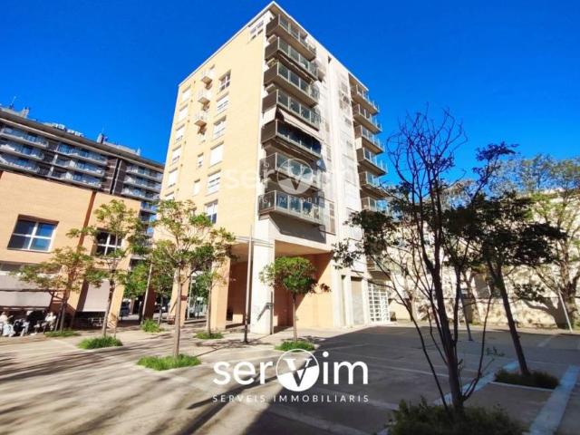 Ático/Buhardilla en Venta en Girona