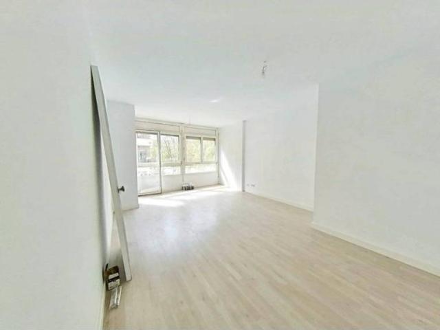 Piso en Venta en Girona