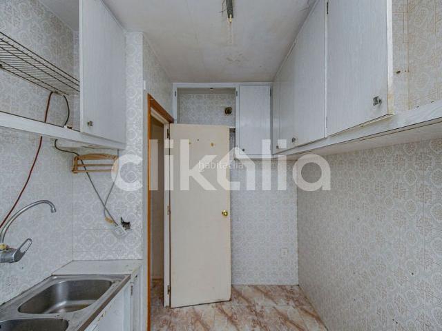 Piso en venta en Girona, Vila roja. Pisos.