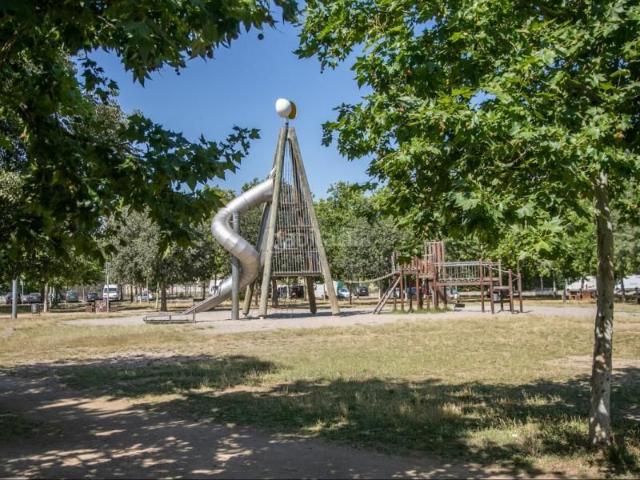 Piso en venta en Girona, Can Gibert del Pla. PISO EN VENTA EN GIRONA, ZONA SANTA EUGENIA. Pisos.