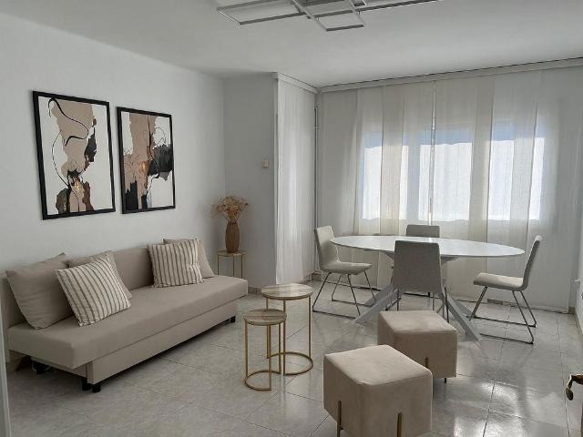 Piso en venta en Girona, de 57 m² 2 habitaciones por 148.000