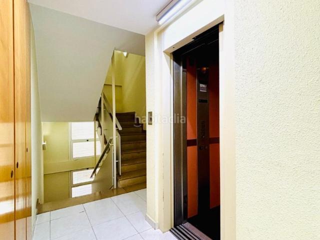 Piso en venta en Girona, Eixample Sud Migdia. Pis amb plaça d'aparcament molt acollidor a Girona. Pisos.