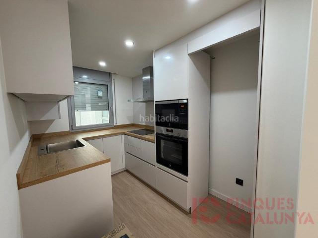 Piso en venta en Girona, Eixample Sud Migdia. PIS EN VENDA A ZONA MIGDIA. Pisos.
