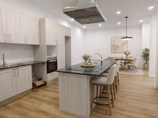 Piso en venta en Girona, Girona