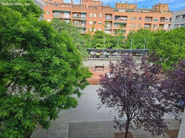 Piso en Venta en Girona, Girona