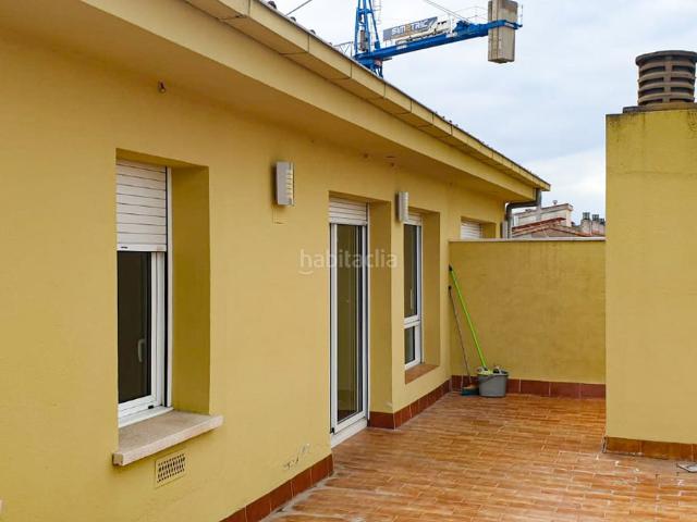 Piso en venta en Girona, Montilivi. Únic Àtic Dúplex a Lluís Pericot amb Terrassa de 40 m² i Molt d'Encant!. Pisos.