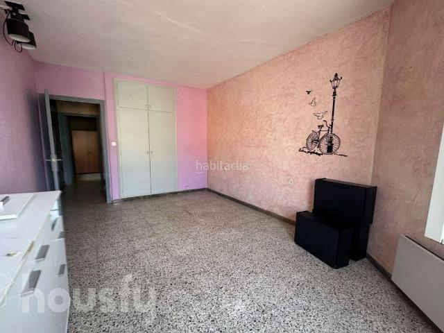 Piso en venta en Girona, Sant Narcis. Pisos.