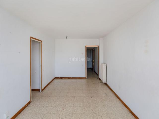 Piso en venta en Girona, Santa Eugenia. Solvia Inmobiliaria Piso Girona. Pisos.