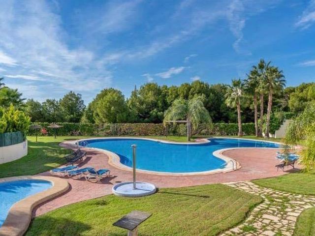 Piso en Venta en Golf Bahía